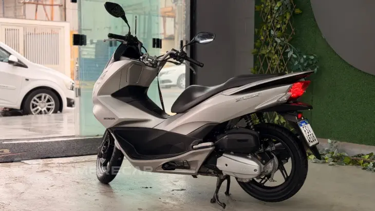 PCX 150/DLX