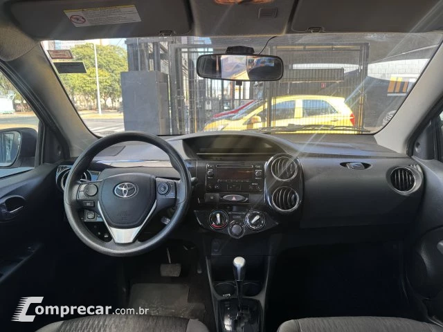 ETIOS SEDAN - 1.5 XS SEDAN 16V 4P AUTOMÁTICO