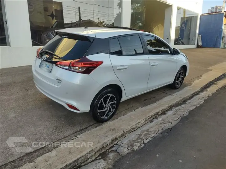 YARIS 1.5 16V XLS