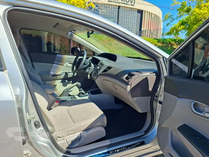 Civic 1.8 Lxs 16V Flex 4P Manual