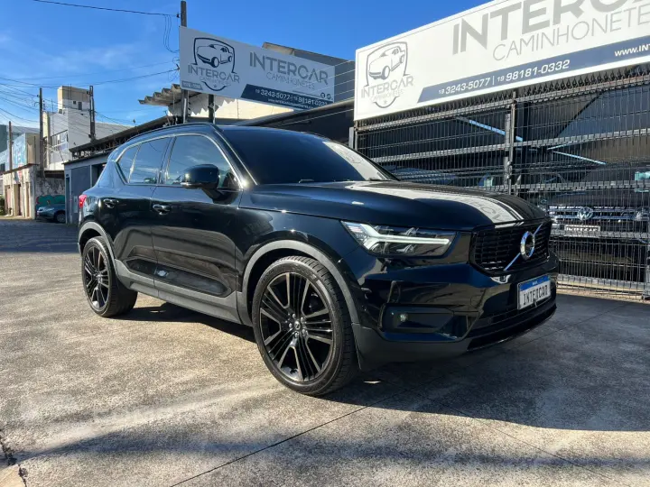 XC40 2.0 T5 R-design AWD Geartronic