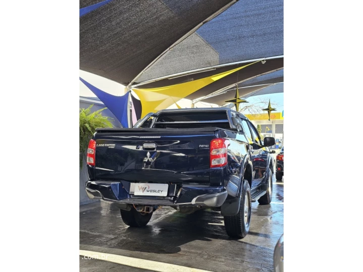 L200 TRITON 2.4 16V TURBO DIESEL SPORT HPE TOP CD 4P 4X4 AUT