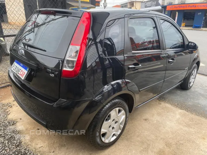 FIESTA 1.6 MPI Class Hatch 8V