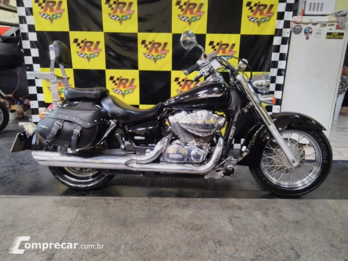 Shadow 750