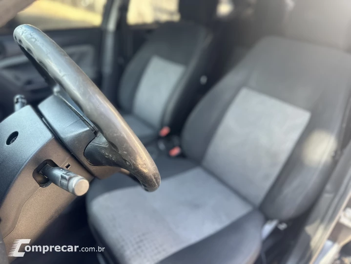 FIESTA 1.6 MPI Sedan 8V