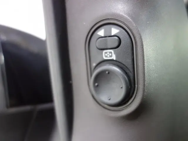 SPIN - 1.8 ADVANTAGE 8V 4P AUTOMÁTICO