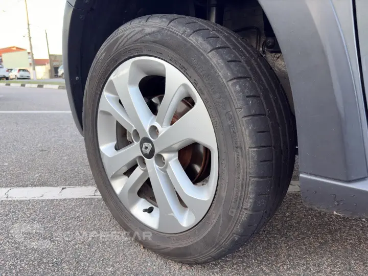 SANDERO 1.6 16V SCE FLEX STEPWAY MANUAL
