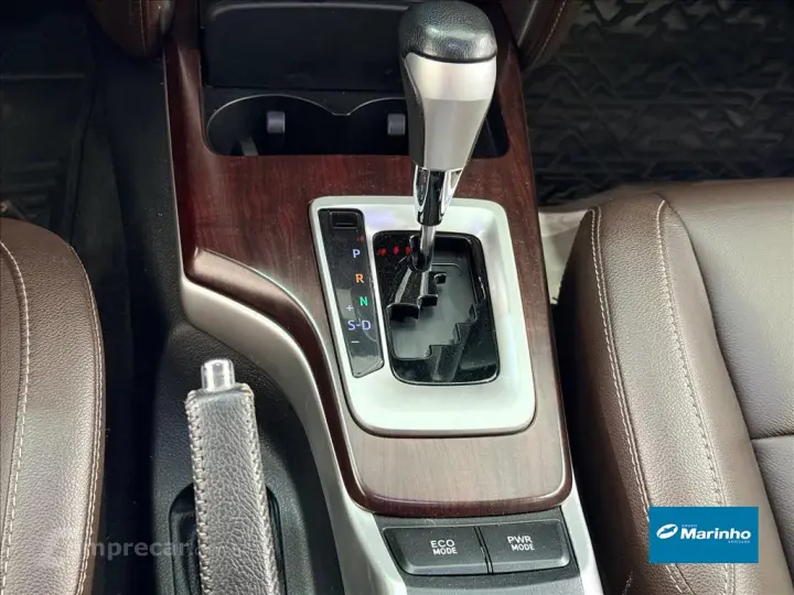 HILUX SW4 2.7 SRV 7 LUGARES 4X2 16V FLEX 4P AUTOM