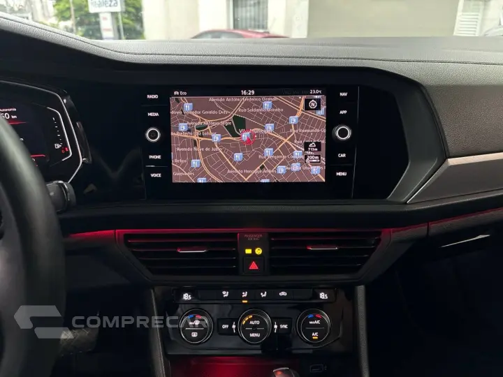 JETTA R-Line 250 TSI 1.4 Flex 16V Aut.