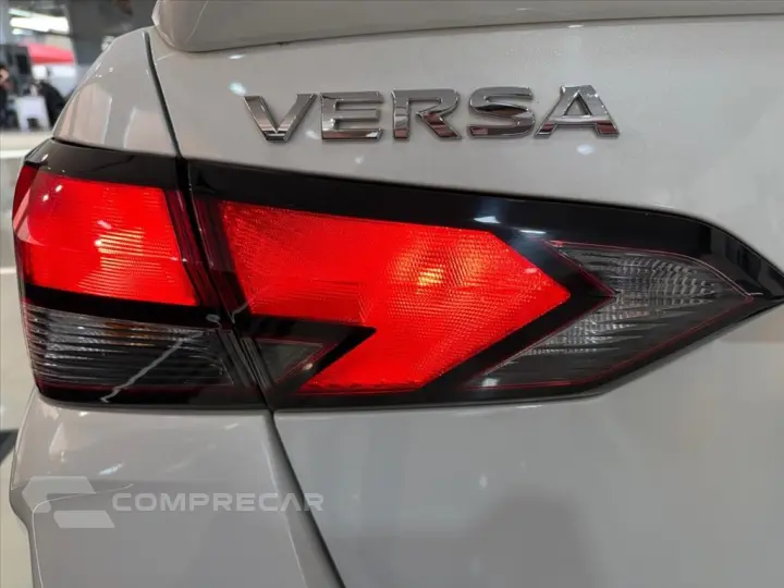 VERSA 1.6 16V FLEX EXCLUSIVE XTRONIC