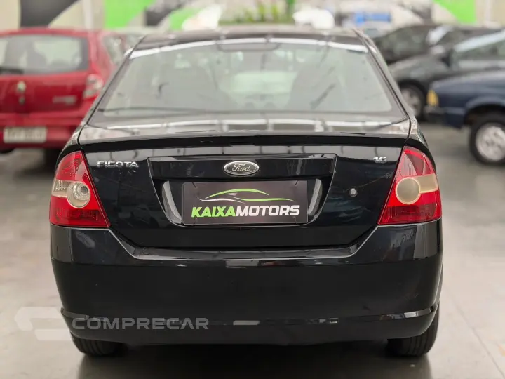 FIESTA 1.6 MPI First Sedan 8V