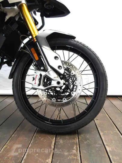 TRIUMPH TIGER 900 RALLY