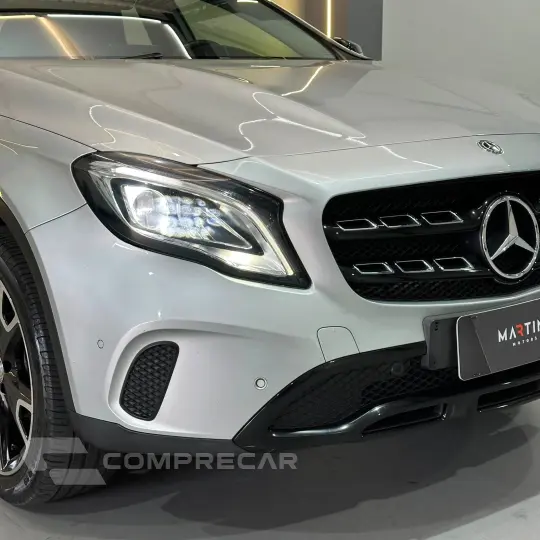 GLA 200 Night 1.6. TB 16V Flex Aut.