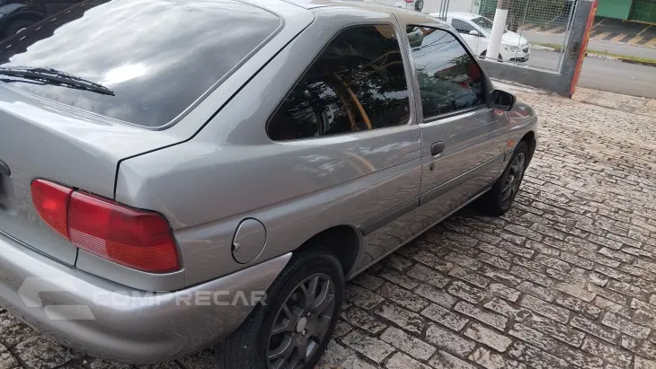 ESCORT GL 1.8