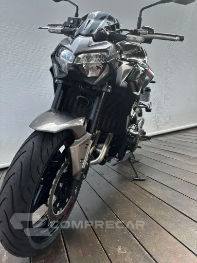 KAWASAKI Z900