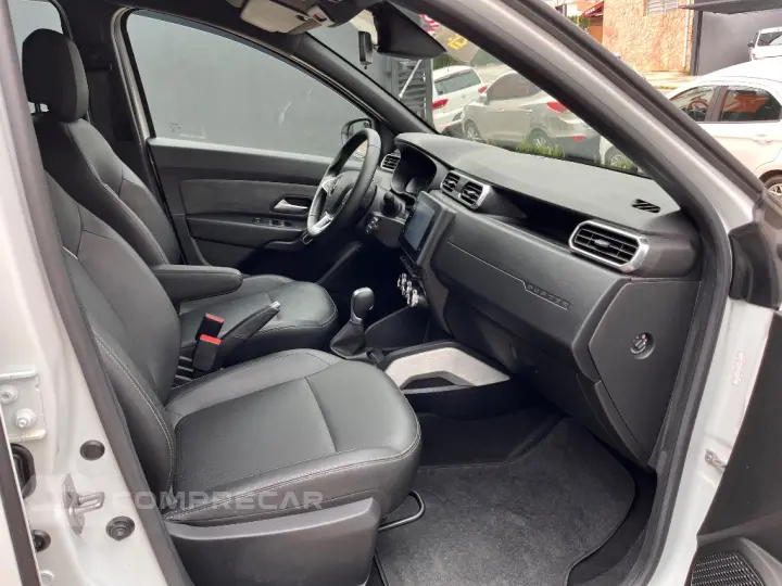 DUSTER Iconic 1.3 TB 16V Flex Aut.