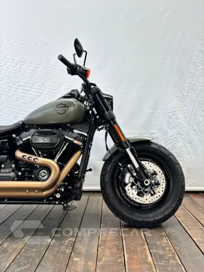 HARLEY-DAVIDSON SOFTAIL FAT BOB 114
