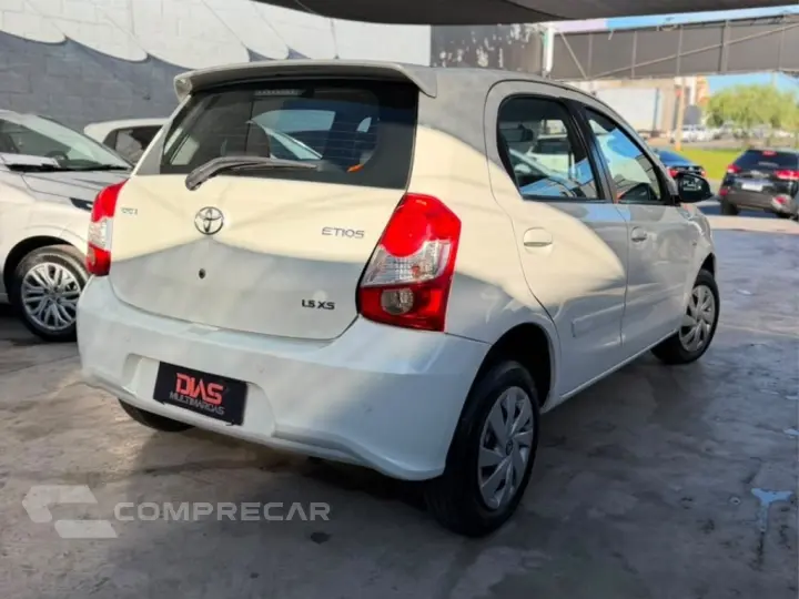 ETIOS 1.5 XS 16V FLEX 4P AUTOMÁTICO