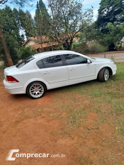 VECTRA 2.0 MPFI Elegance 8V 140cv