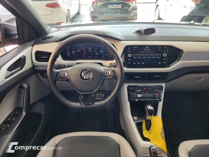 T-Cross Highline 1.4 TSI Flex 16V 5p Aut