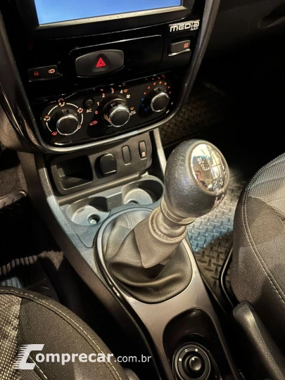 Duster 2.0 16V 4P FLEX TECH ROAD
