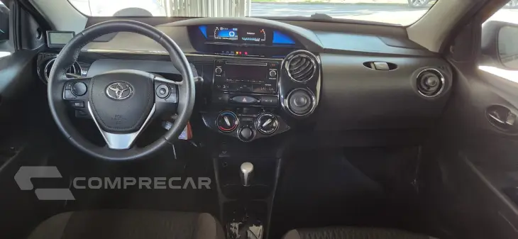 ETIOS 1.5 XS Sedan 16V