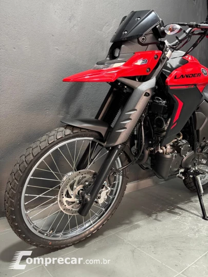 LANDER 250 ABS CONNECT