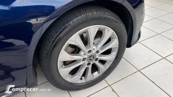 MERCEDES-BENZ C 180 1.6 CGI EXCLUSIVE 9G-TRONIC