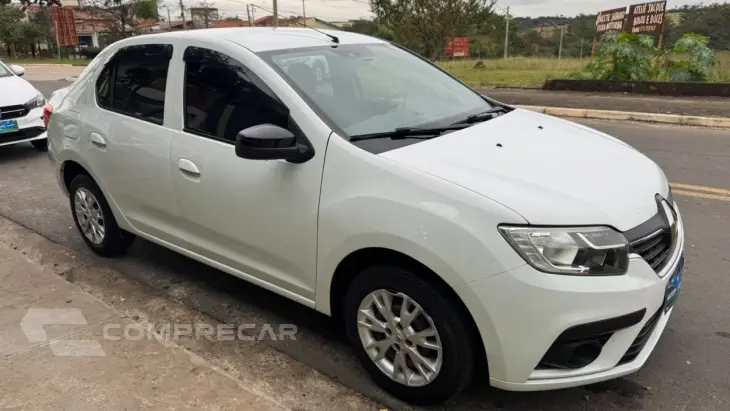 Logan 1.0 12V 4P FLEX SCE ZEN