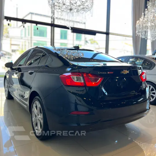 CRUZE 1.4 LT