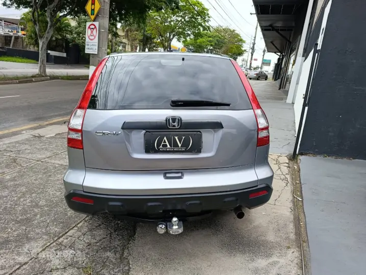 LIVINA 1.8 S 16V