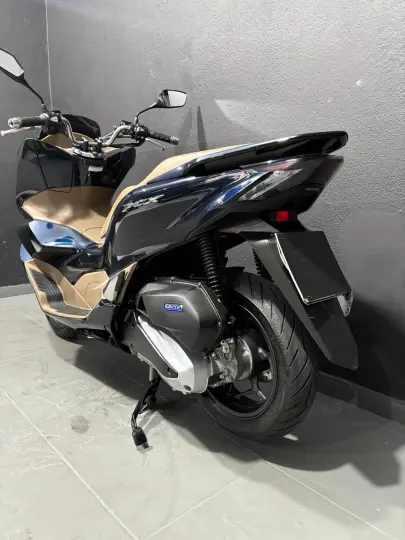 PCX 160 DLX ABS