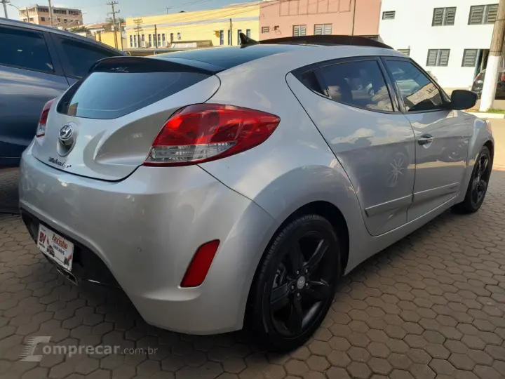 Veloster 1.6 16V 3P AUTOMÁTICO