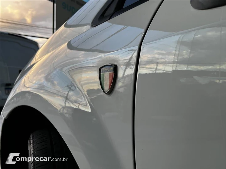 PUNTO 1.4 ATTRACTIVE ITALIA 8V FLEX 4P MANUAL