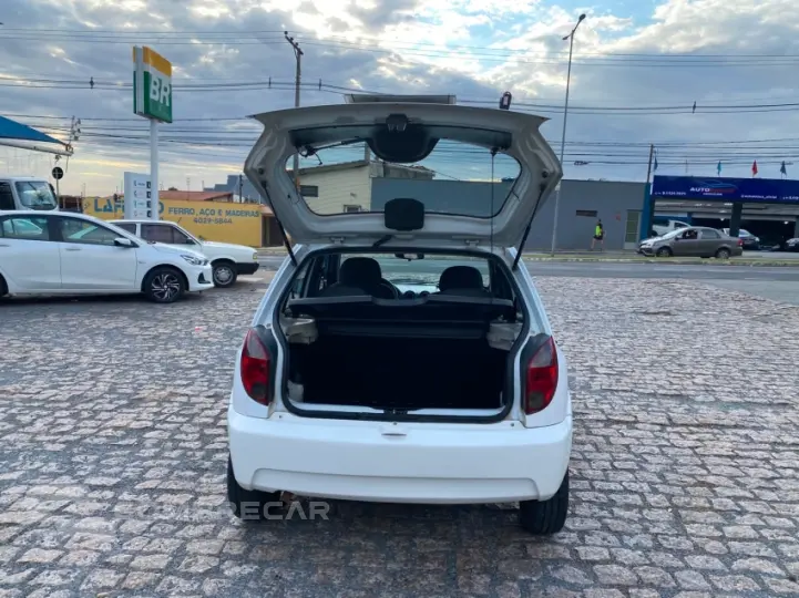 CELTA 1.0 MPFI LT 8V