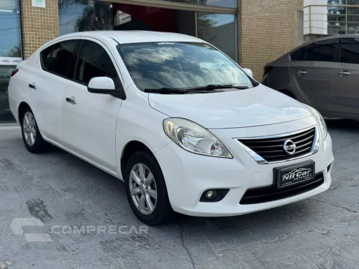 VERSA SL 1.6 16V Flex Fuel 4p Mec.