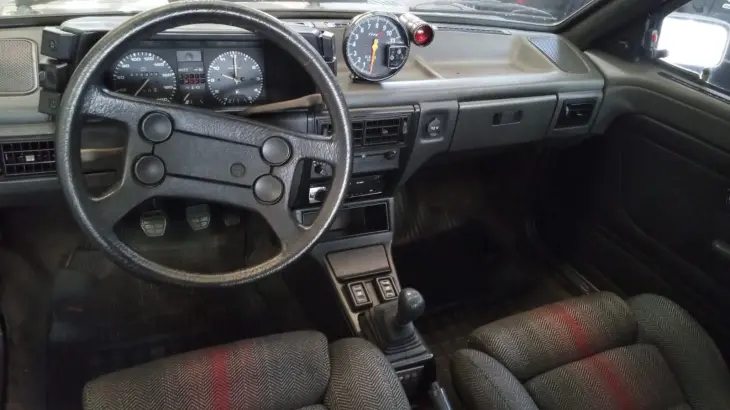 VOYAGE 1.6 GL 8V