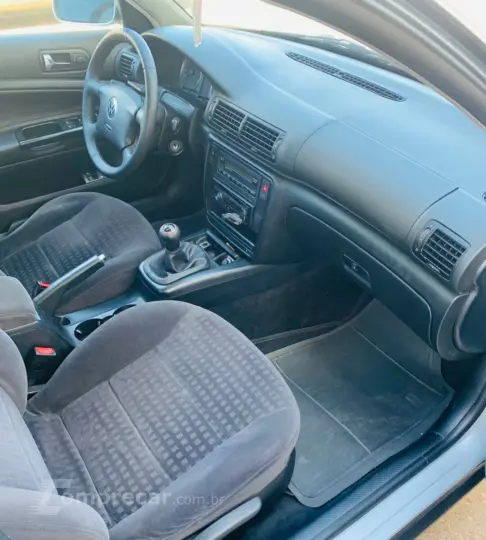 PASSAT 1.8 20V Turbo