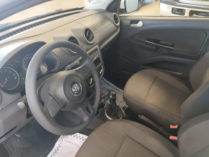 VOYAGE 1.0 MI 8V