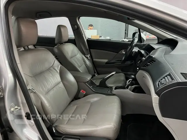 CIVIC - 2.0 LXR 16V 4P AUTOMÁTICO