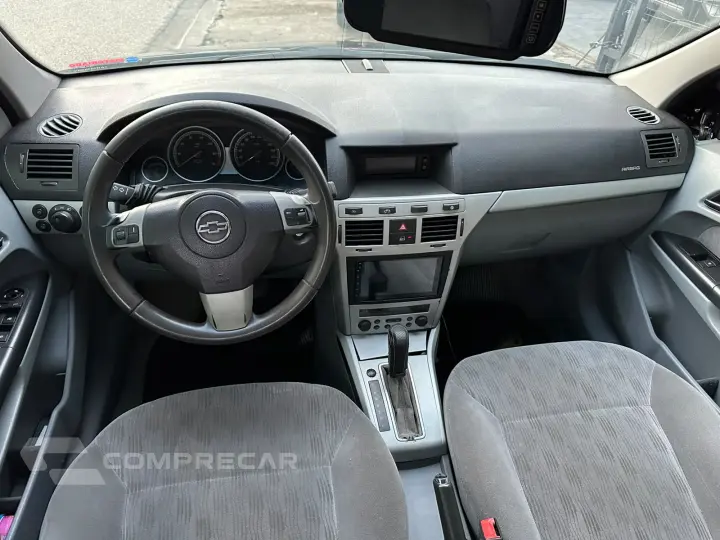 VECTRA 2.0 MPFI Elegance 8V