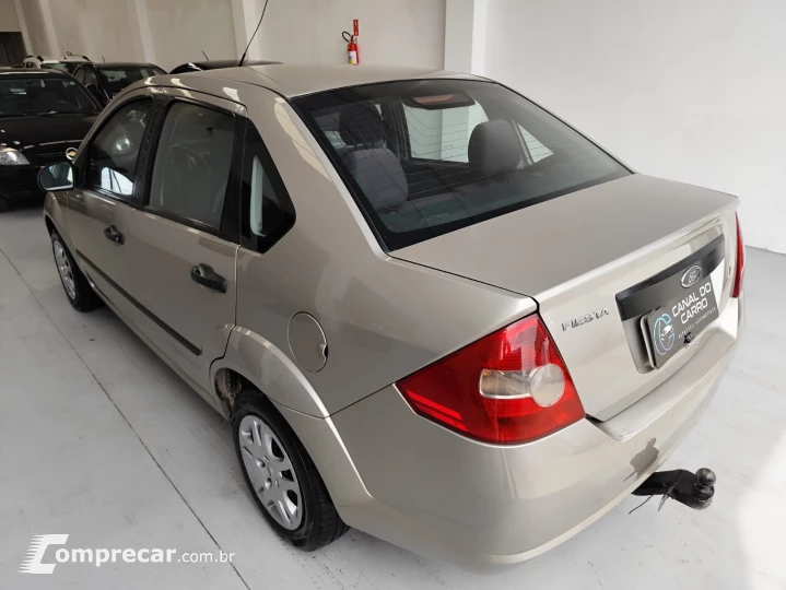 FIESTA 1.0 MPI Sedan 8V