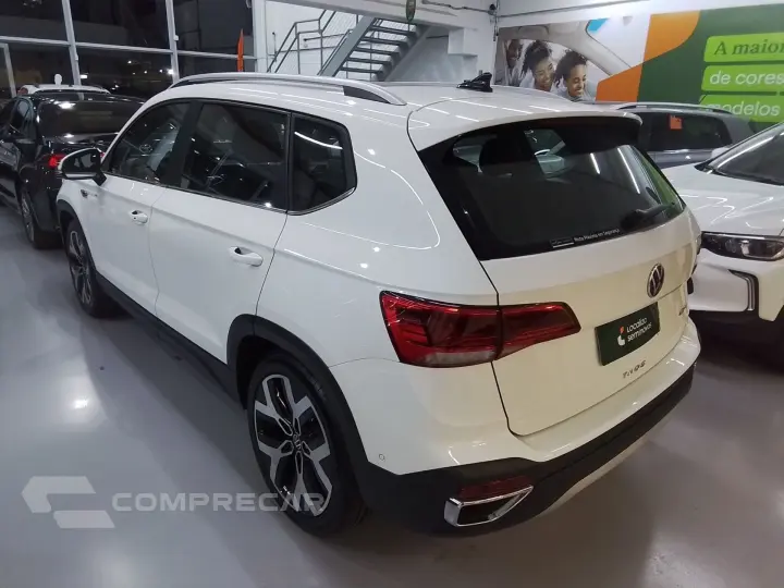 TAOS 1.4 250 TSI TOTAL FLEX HIGHLINE AUTOMÁTICO