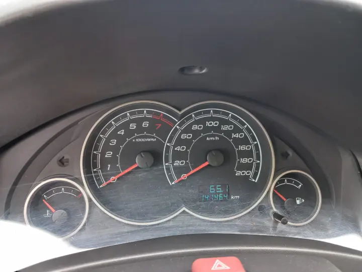 CELTA 1.0 MPFI LT 8V