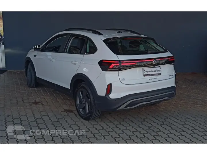 NIVUS 1.0 200 TSI TOTAL FLEX COMFORTLINE AUT