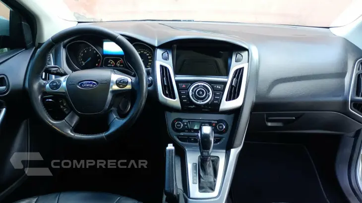 FOCUS 2.0 Titanium Sedan 16V
