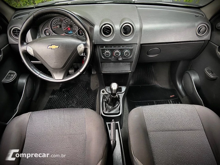 CELTA 1.0 MPFI LT 8V