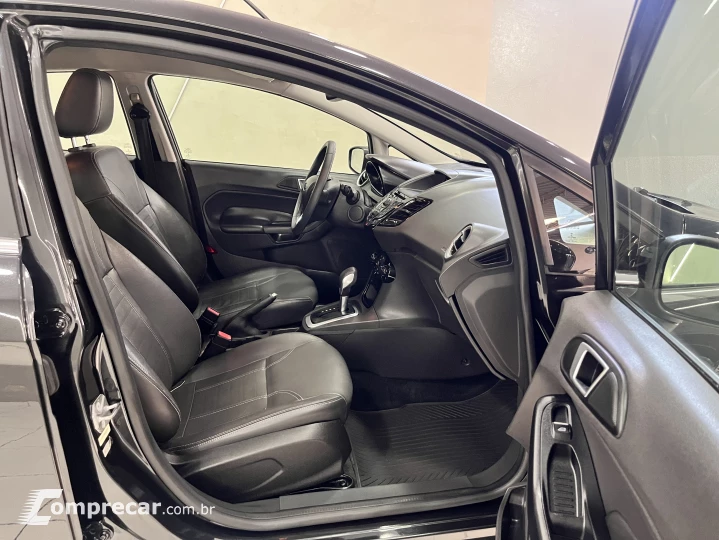 FIESTA 1.6 Titanium Hatch 16V