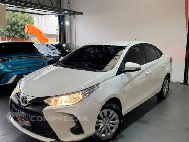 YARIS SEDAN - 1.5 16V SEDAN XL LIVE MULTIDRIVE
