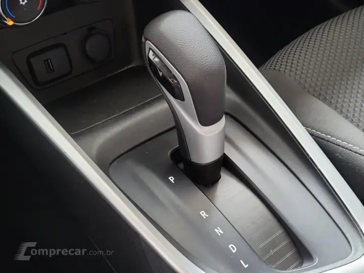 ONIX SEDAN Plus LTZ 1.0 12V TB Flex Aut.